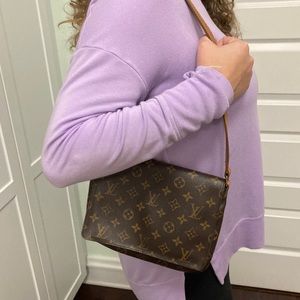 Louis Vuitton Musette Tango Shoulder Bag with long strap